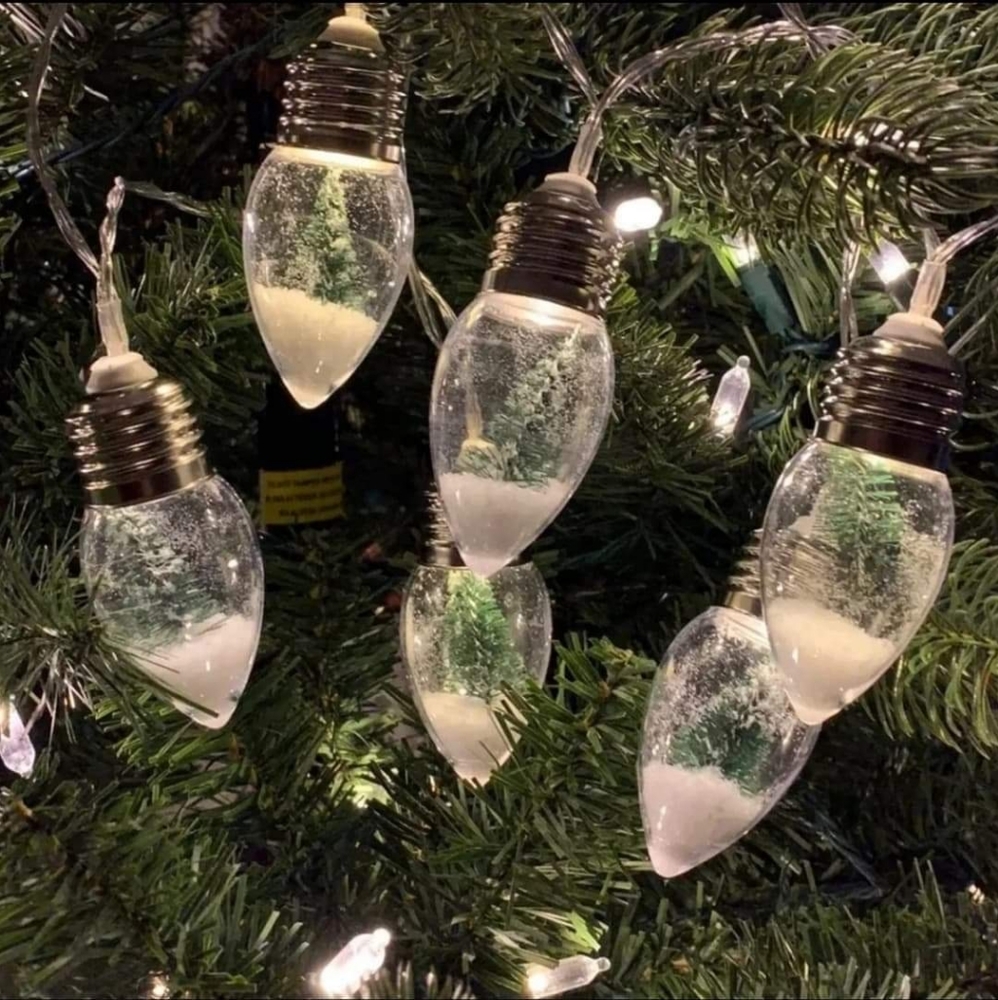Set of 2 NEW Christmas Snow globe string lights